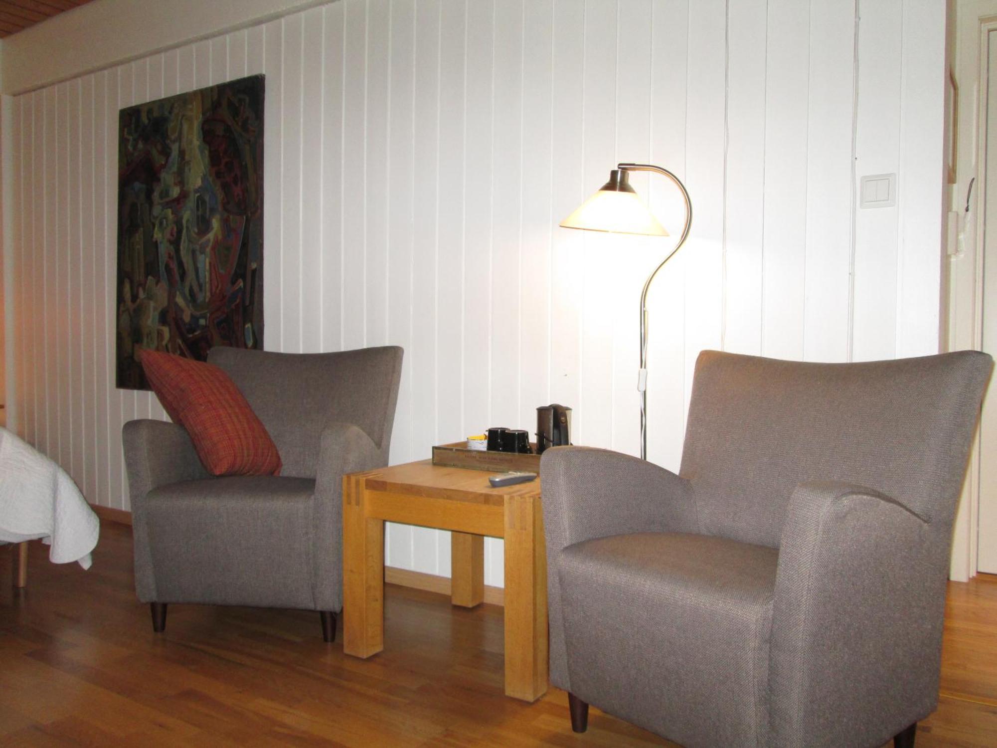 Lavik Fjord Hotel & Apartments Room photo